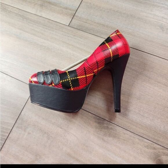 Abbey Dawn Stay in Line Platform Heels..These shoes are 🔥 📛 Dolls Kill - Picture 6 of 8